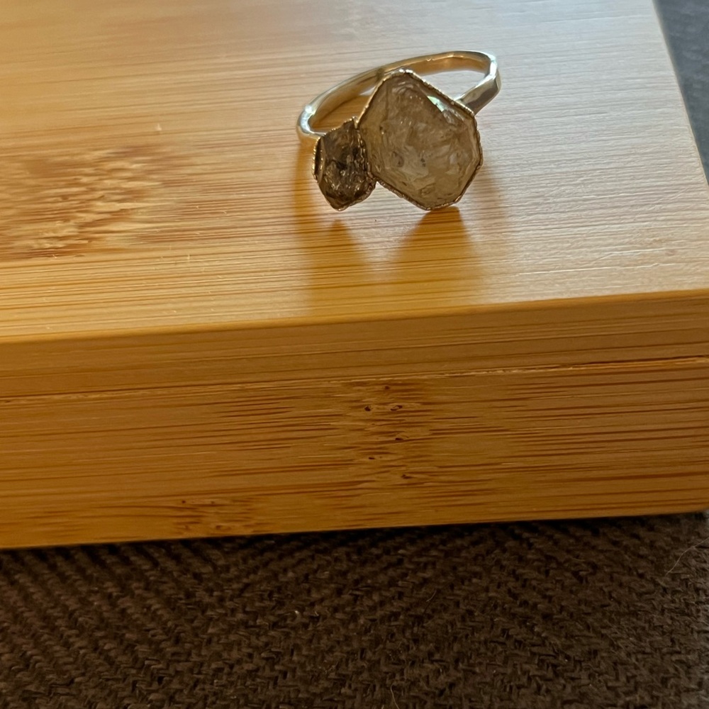 Guardian Angel · Quartz, the stone for April and angels